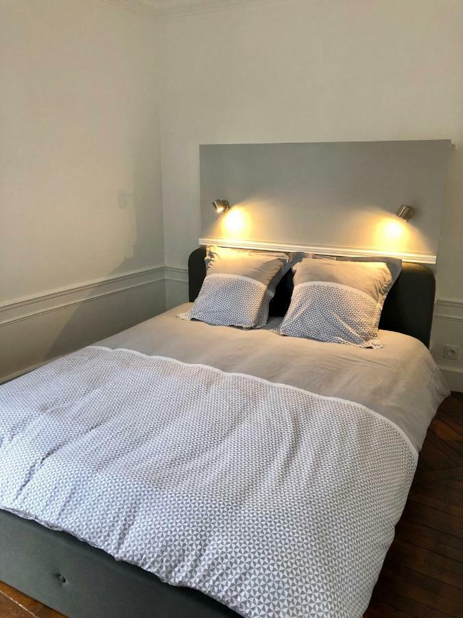 Le Coeur De Troyes - Appartement & Studio Екстер'єр фото
